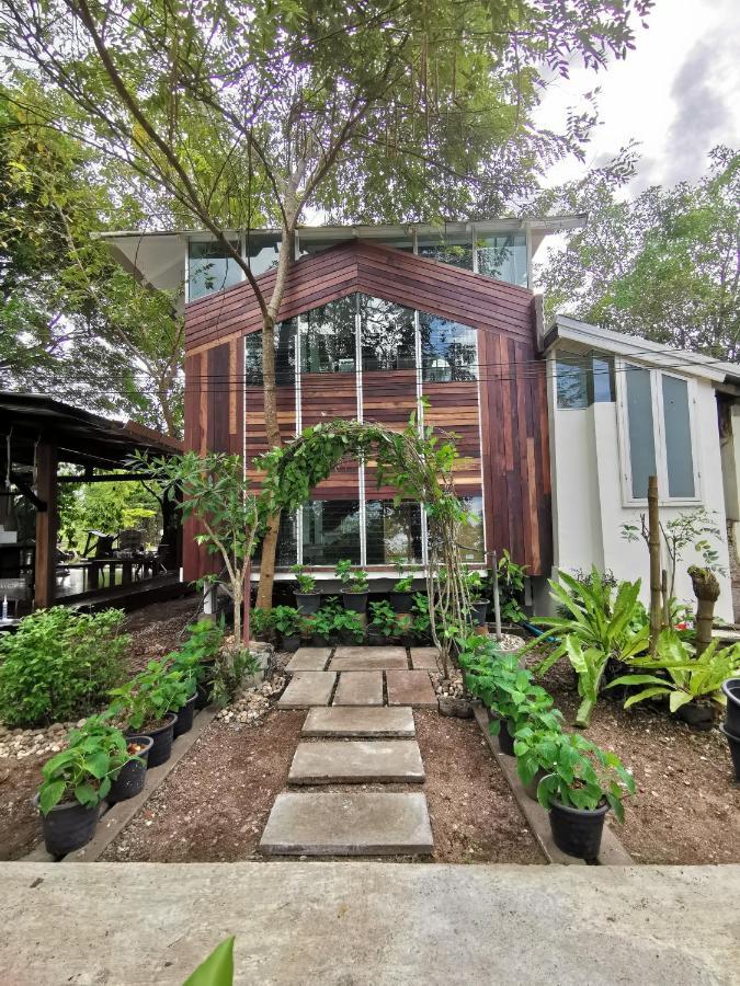Baangaimuan Bed & Breakfast Lamphun Dış mekan fotoğraf